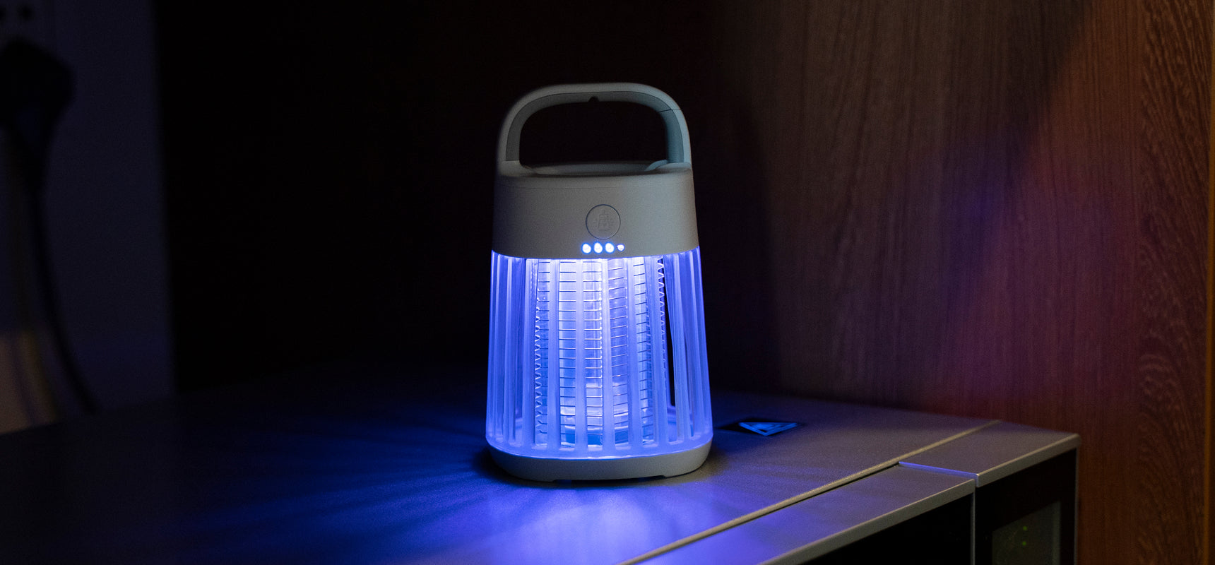 BBG Zapper — Wipe Out Mosquitoes Instantly